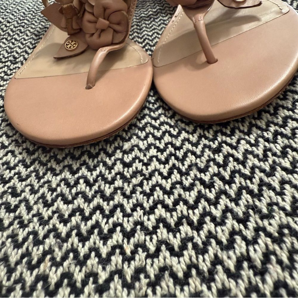 Tory Burch Blossom Flat Blush Sandals - Picture 7 of 9